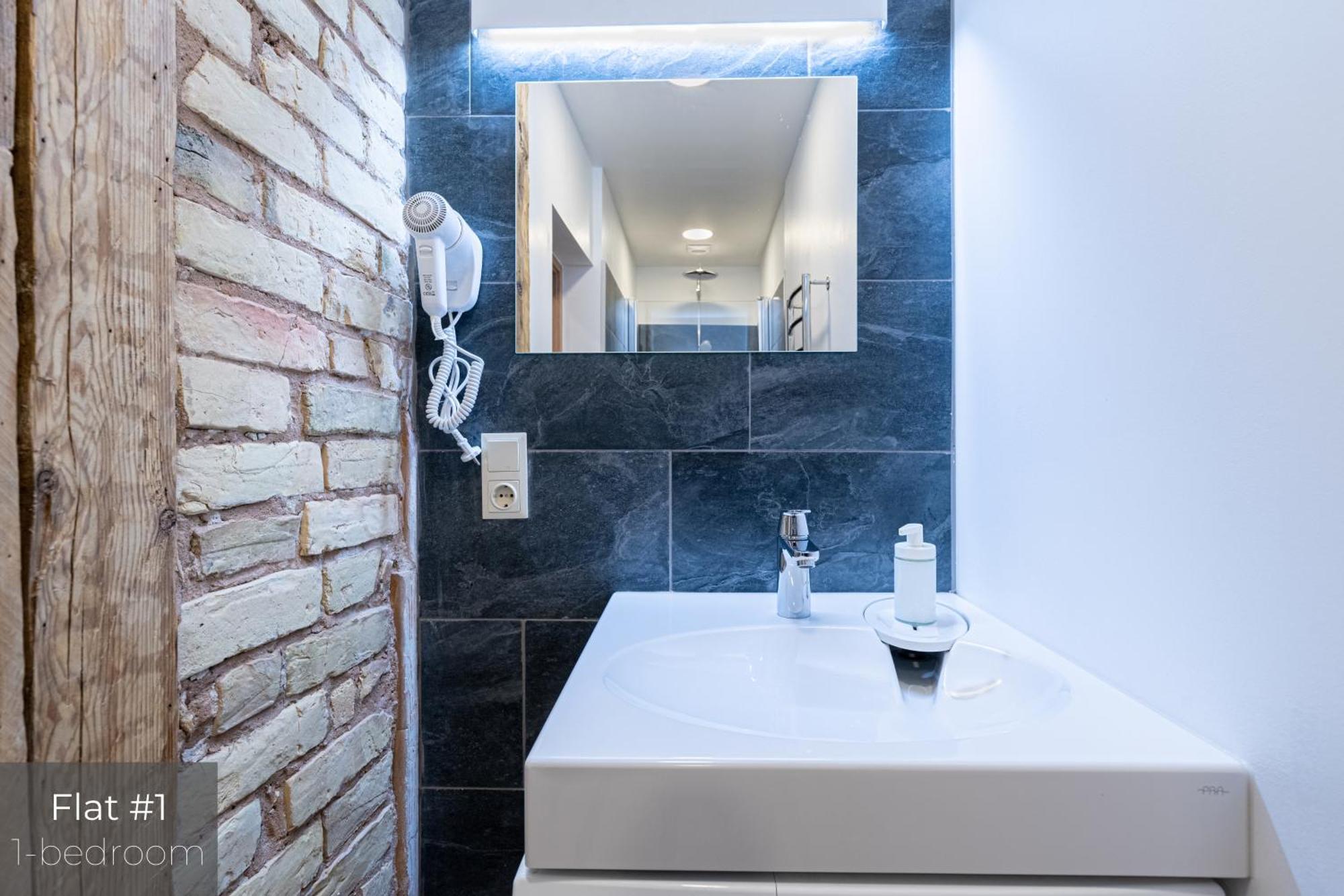Dandelion Apartments Bruninieku ريغا المظهر الخارجي الصورة